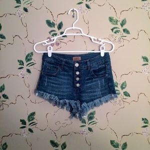 ❌DONATED❌ Celebrity Pink Jean Shorts